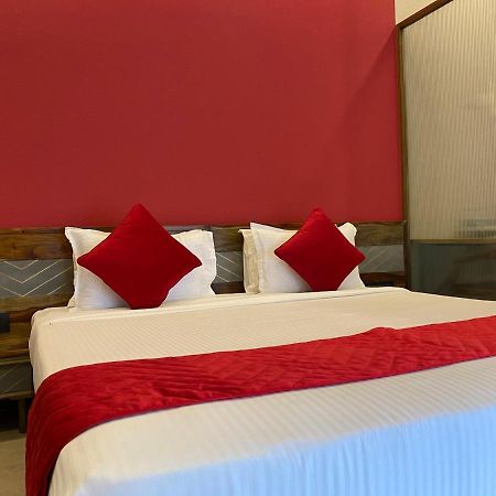 Theory9 Premium Service Apartments Khar ムンバイ エクステリア 写真