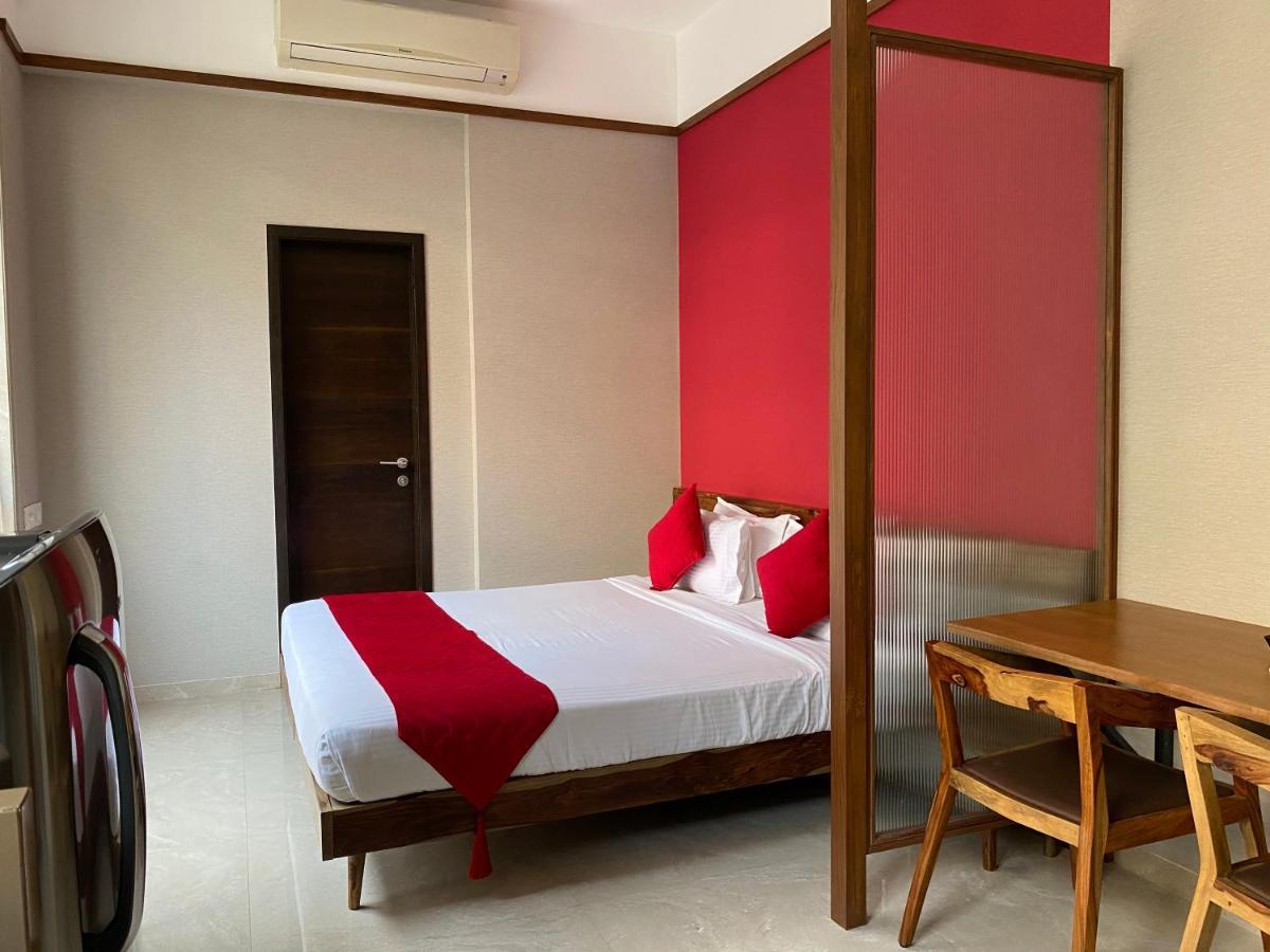 Theory9 Premium Service Apartments Khar ムンバイ エクステリア 写真