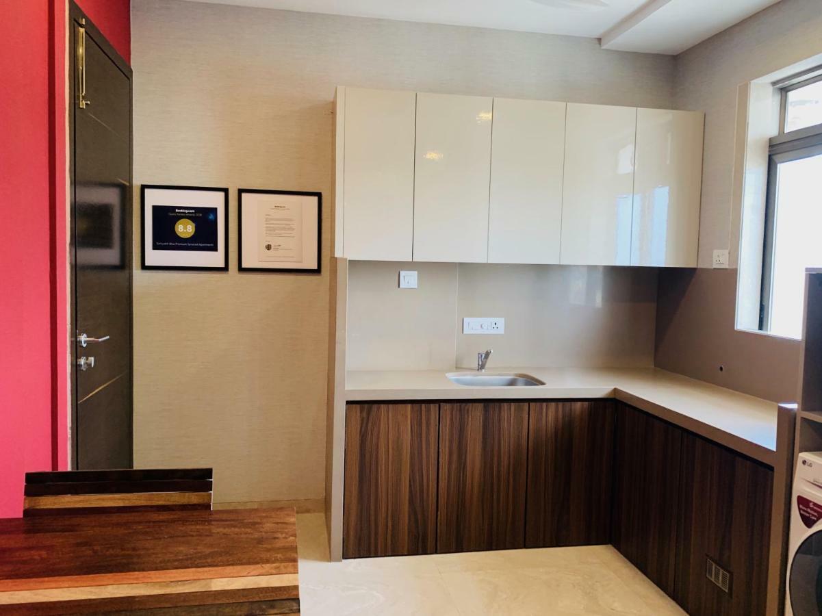 Theory9 Premium Service Apartments Khar ムンバイ エクステリア 写真